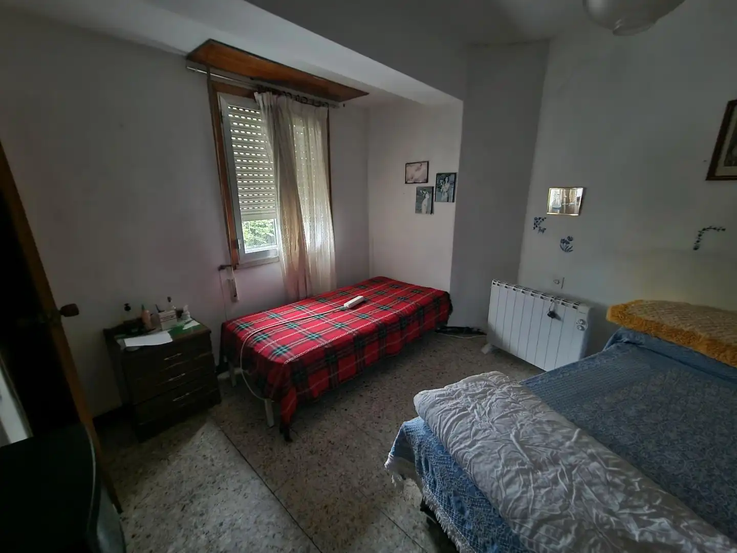 Bedroom of Houses for sale in Ourense Capital   with Terrace, Storage room and Washing machine