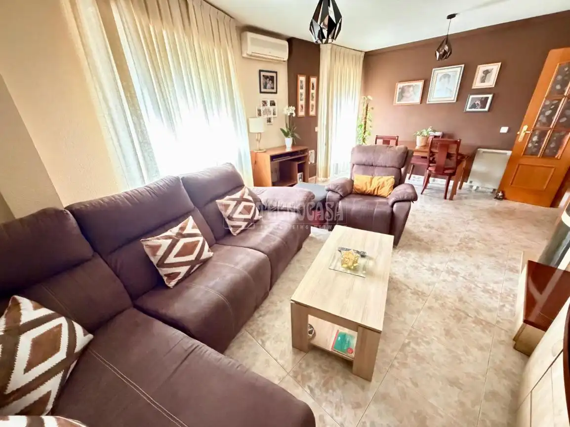 Living room of Flat for sale in Pinto  with Air Conditioner, Terrace and Balcony