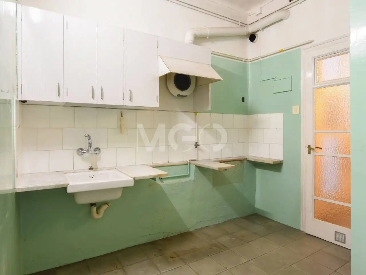 Kitchen of Flat for sale in Vic  with Heating and Storage room
