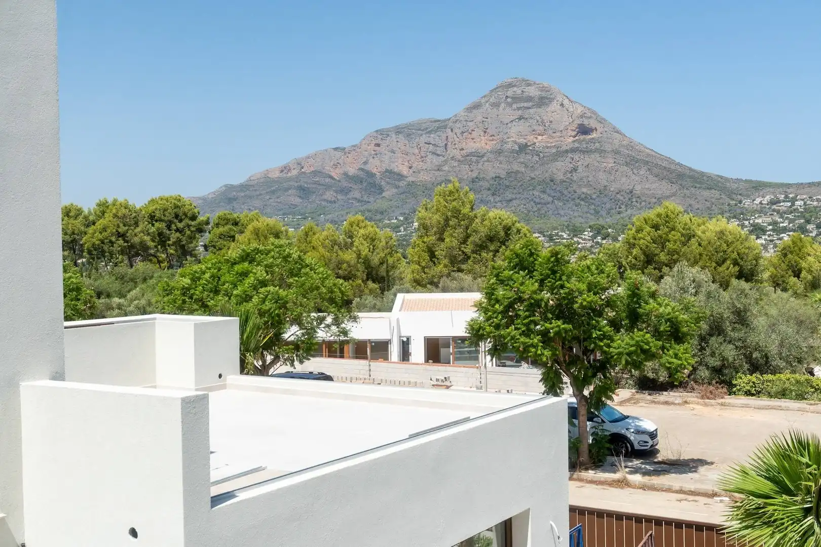Vista exterior de Casa o xalet en venda en Jávea / Xàbia amb Aire condicionat, Calefacció i Jardí privat