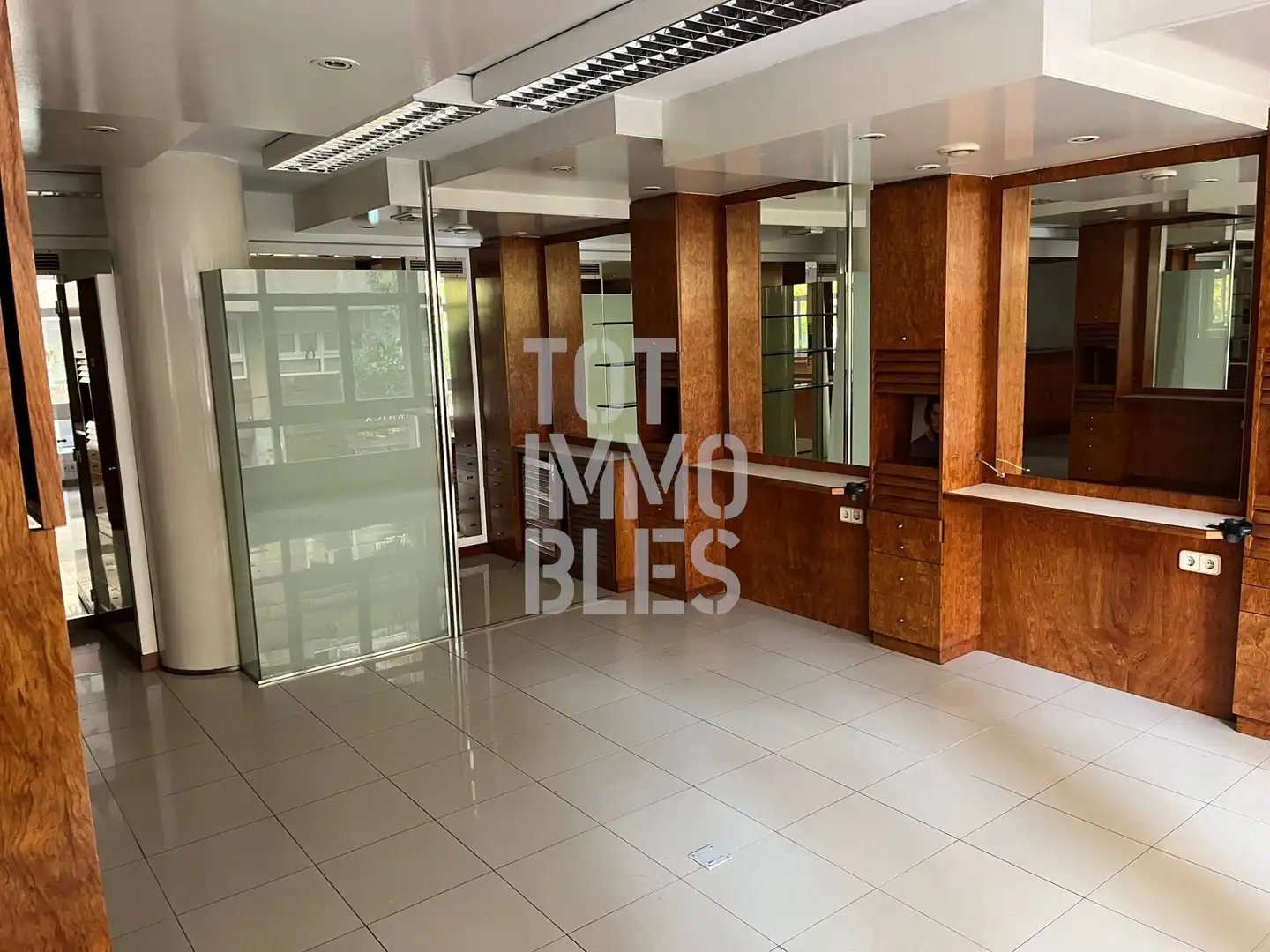 Business premises to rent in Eixample Nord, imagen 5