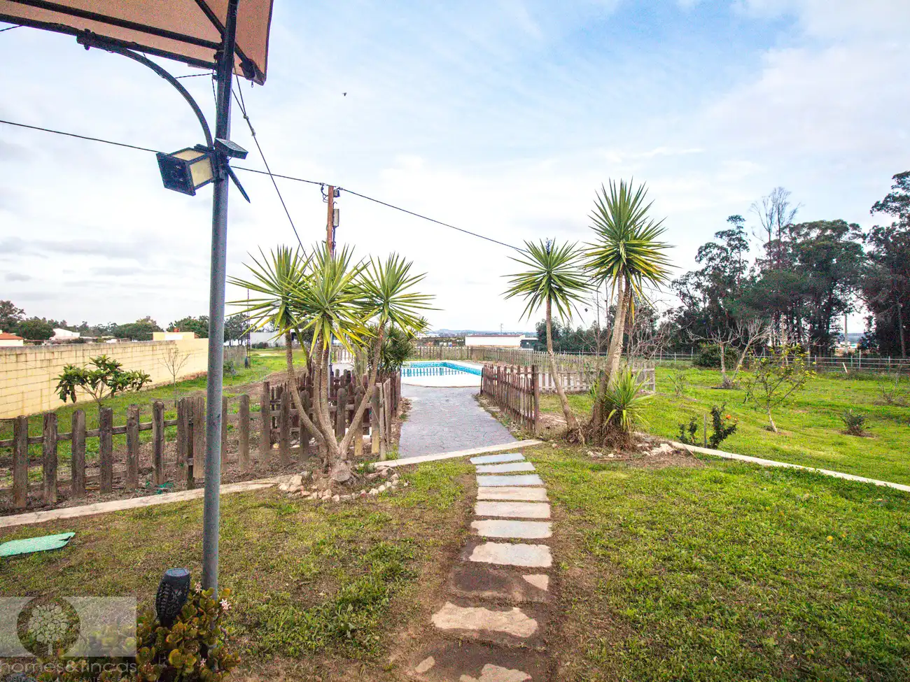 Swimming pool of Country homes for sale in Gibraleón  with Furnished
