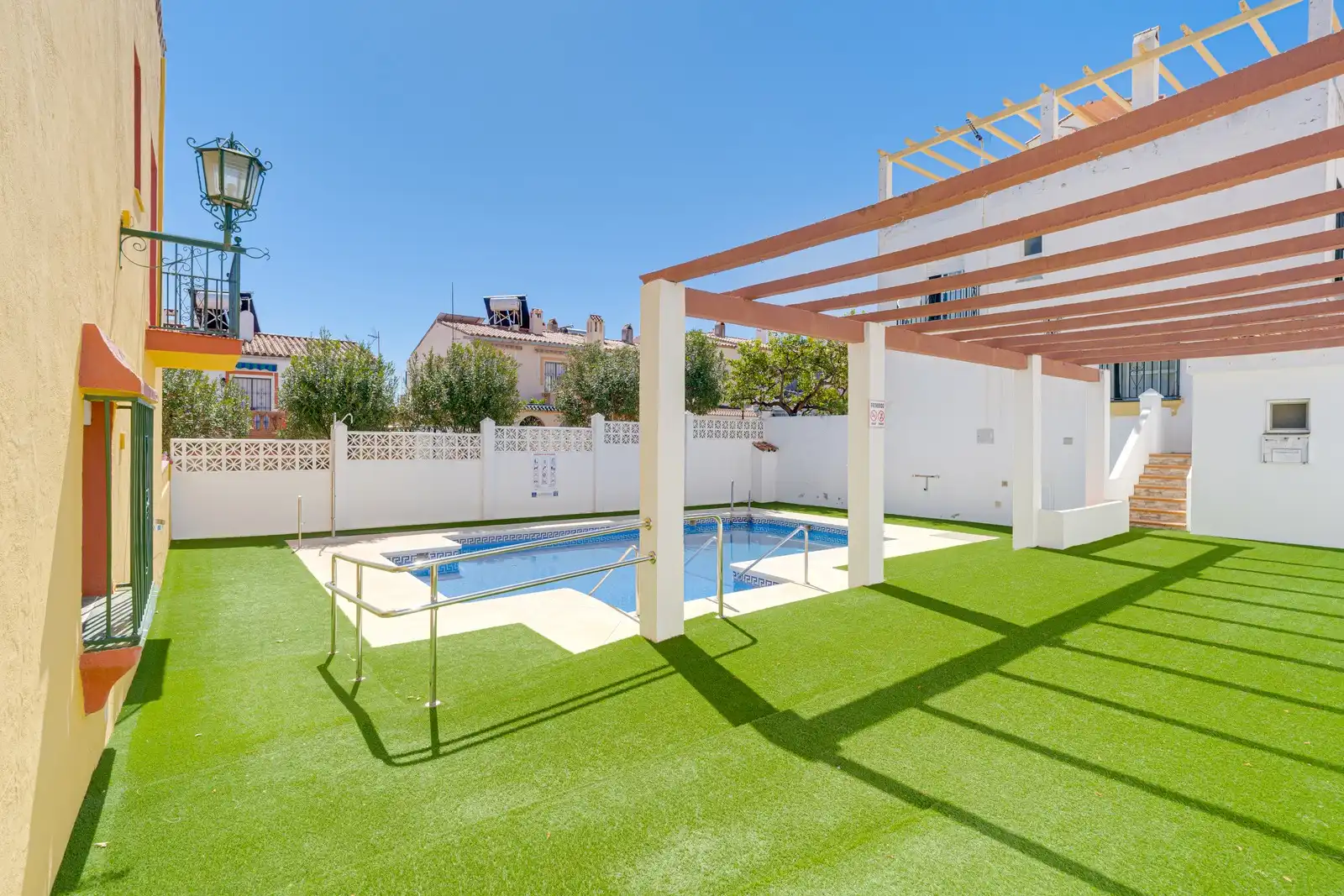 Casa con piscina in vendita a Las Lagunas