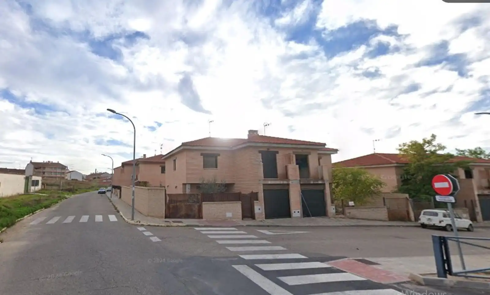 Adossat en venda a Emilia Pardo Bazan