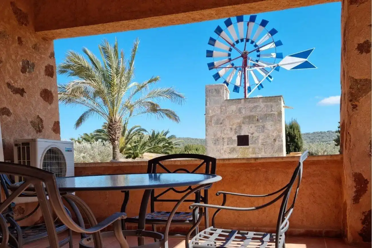 Terraza de Edificio en venta en Ses Salines con Piscina comunitaria