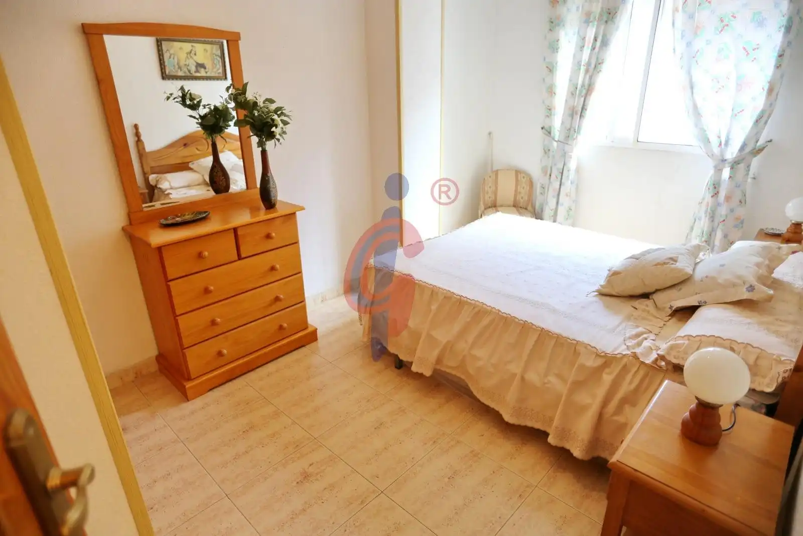Habitación de Apartamento en venta en Guardamar del Segura con Aire acondicionado, Terraza y Amueblado