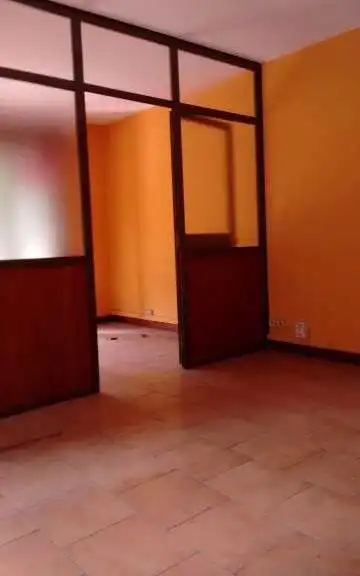 Bureau avec ascenseur à louer à Numancia - San Fernando