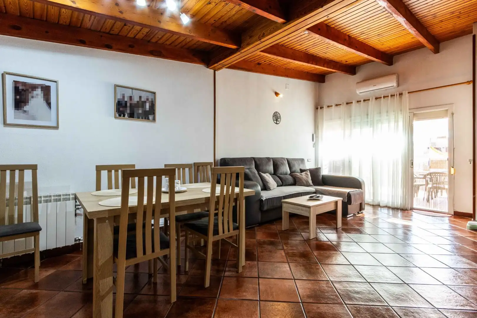 Sala d'estar de Casa o xalet en venda en Sabadell amb Aire condicionat, Calefacció i Terrassa