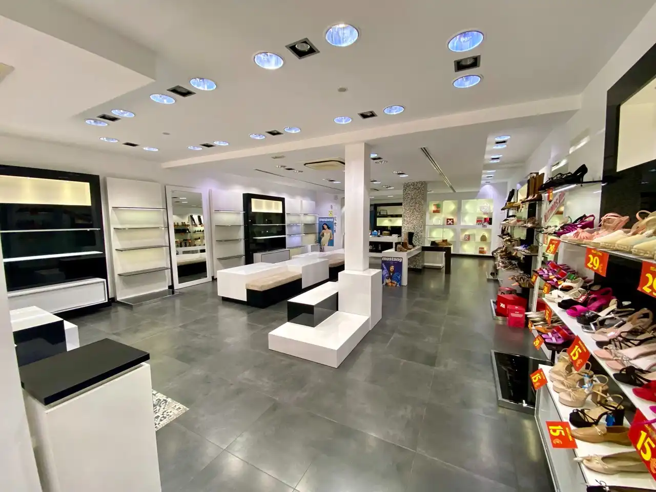 Business premises to rent in Calle Cruz 9