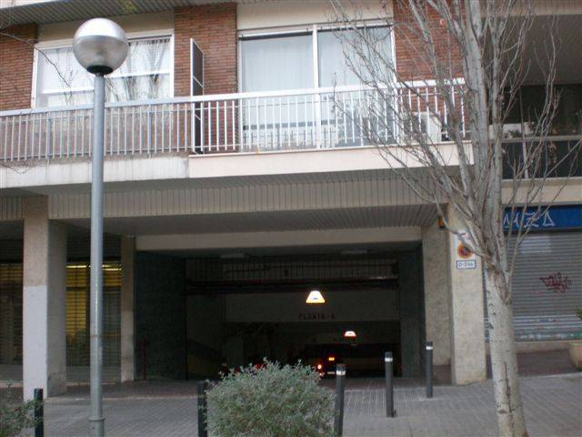 Garaje en Alquiler en CALLE PADUA, 31 en El Putget i el Farró