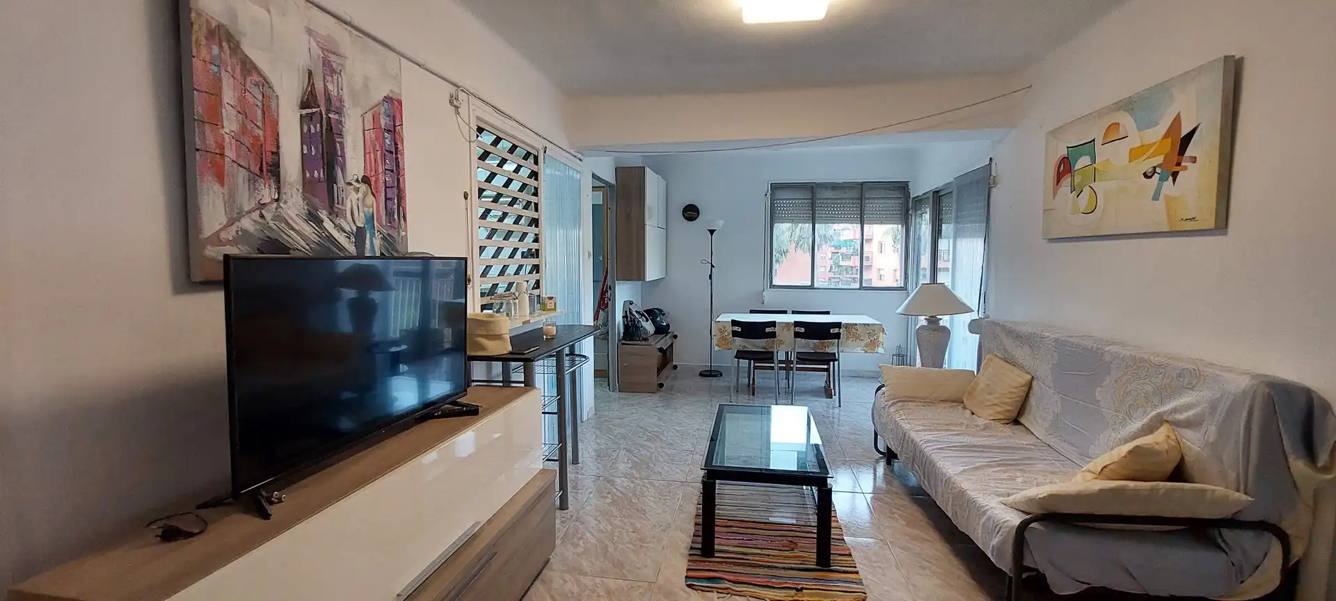 Sala de estar de Piso en venta en Salou con Terraza, Amueblado y Piscina comunitaria