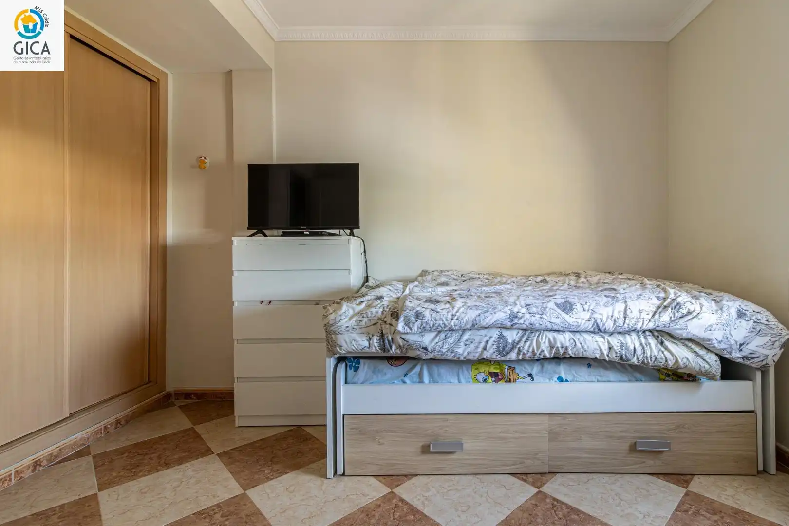 Bedroom of Flat for sale in Jerez de la Frontera  with Air Conditioner