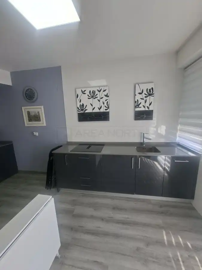 Cuina de Apartament en venda en Vitoria - Gasteiz amb Calefacció, Parquet i Terrassa