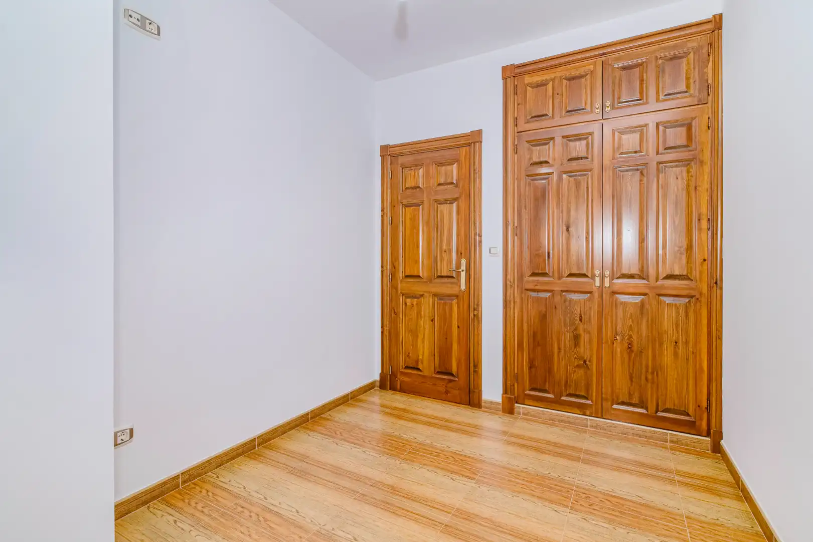 Inmuebles singulares con ascensor en venta en Calle Almenillas 2, imagen 47