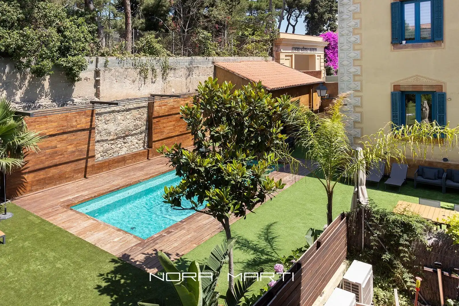 Schwimmbecken von Wohnung zur Miete in Barcelona mit Klimaanlage, Heizung und Privatgarten