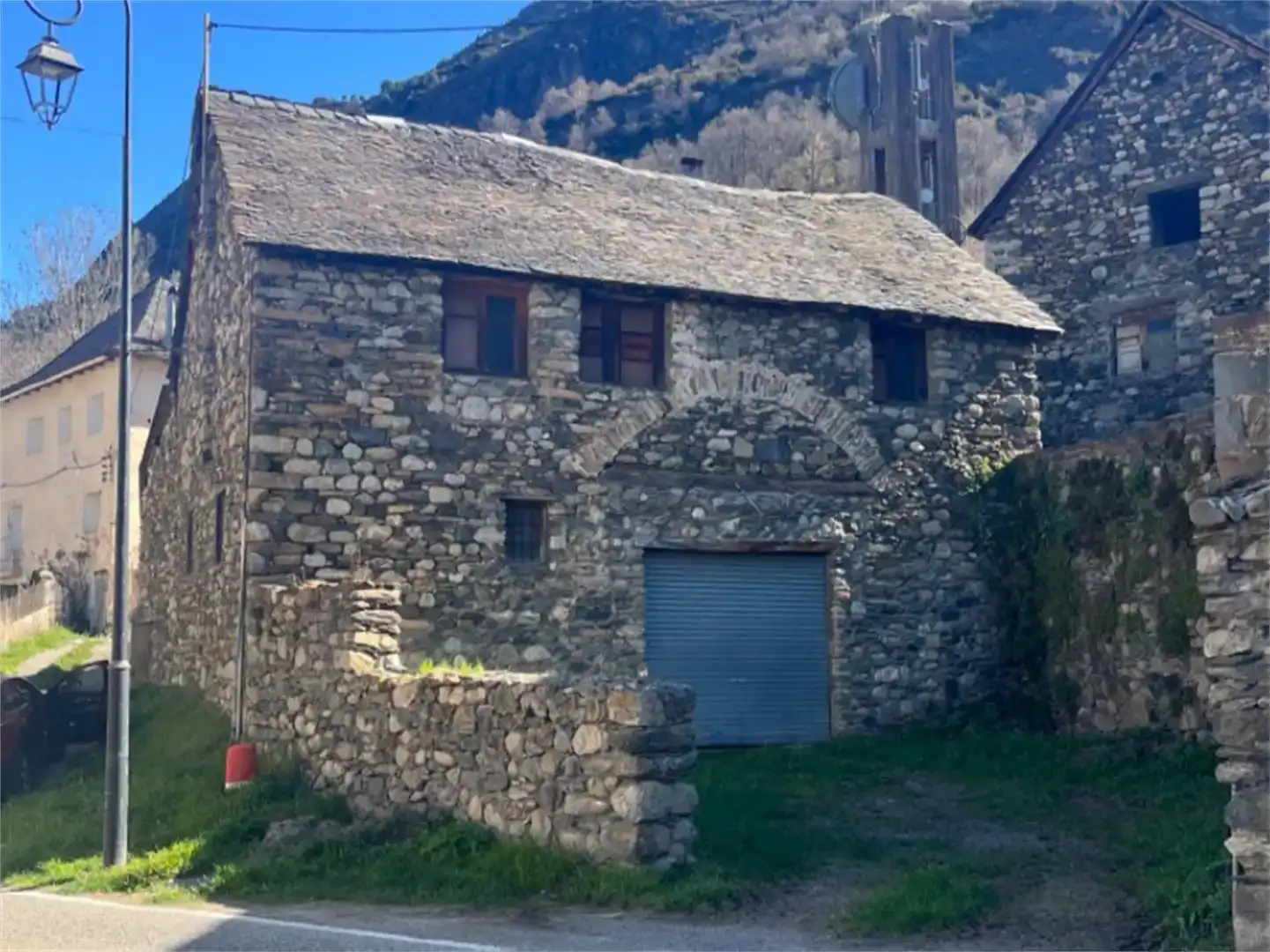 Vista exterior de Piso en venta en La Vall de Boí
