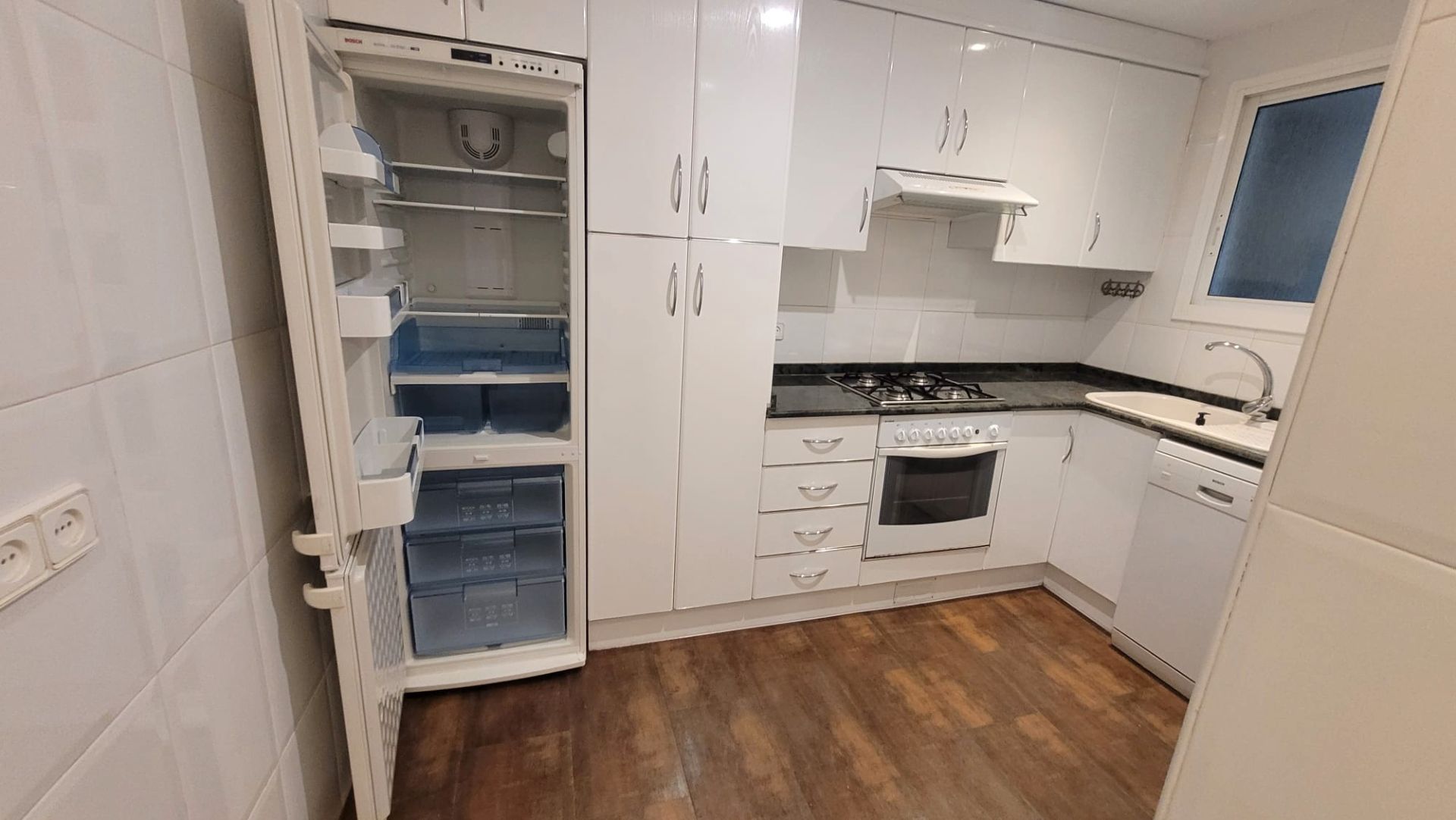 Kitchen of Flat to rent in  Barcelona Capital  with Air Conditioner, Heating and Parquet flooring