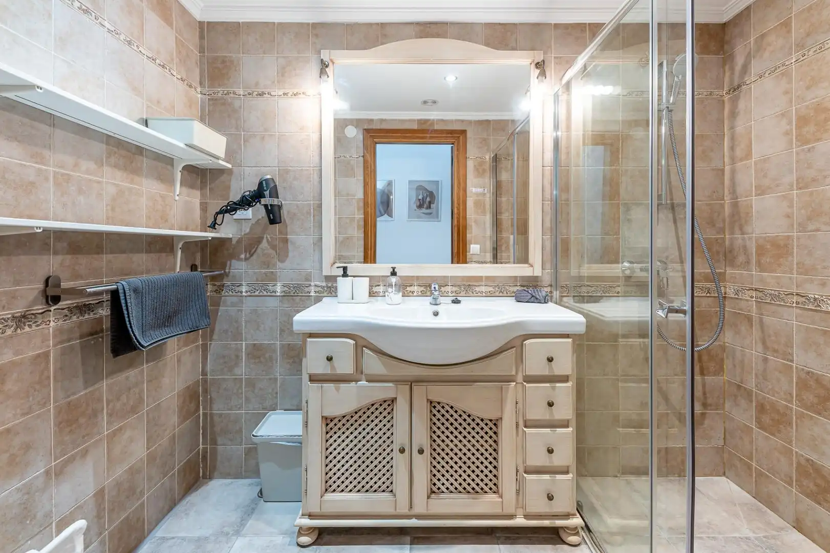 Apartament amb piscina en venda a Calle ALMUÑECAR, imagen 14