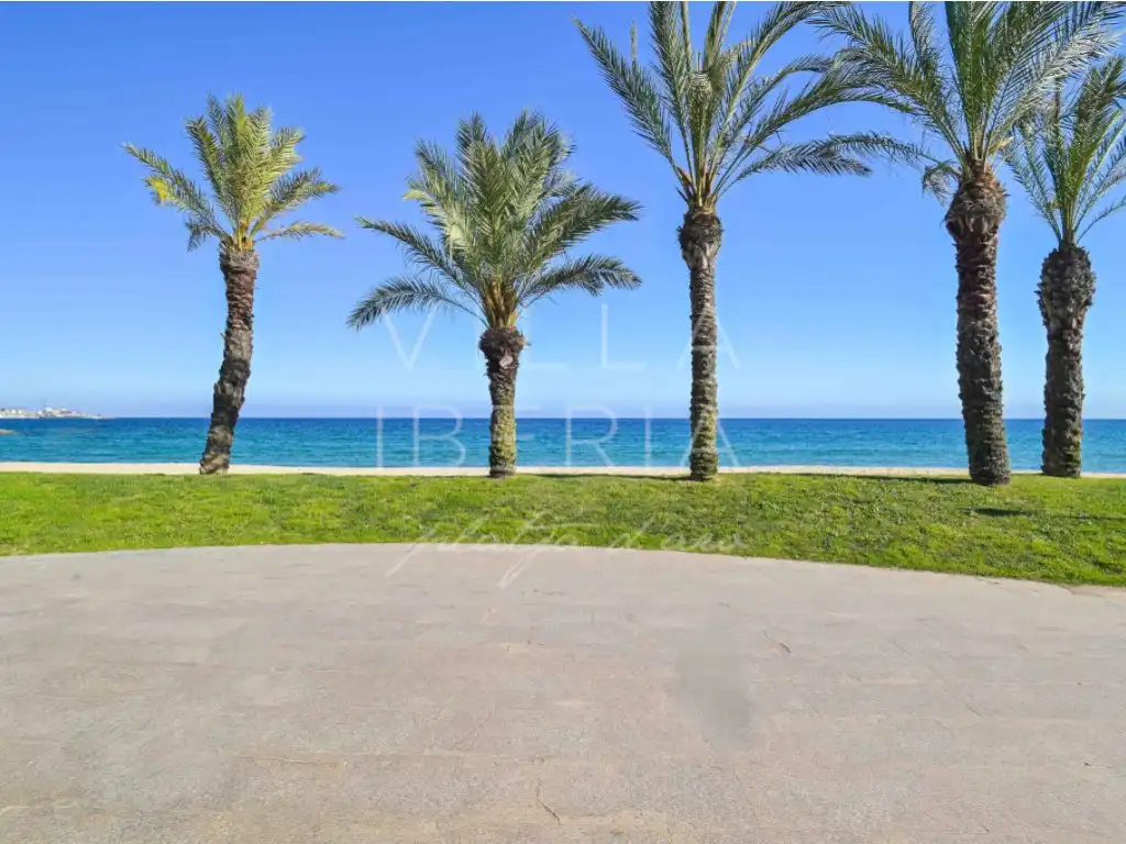 Apartament amb piscina en venda a Calle Juli Garreta 7, imagen 14