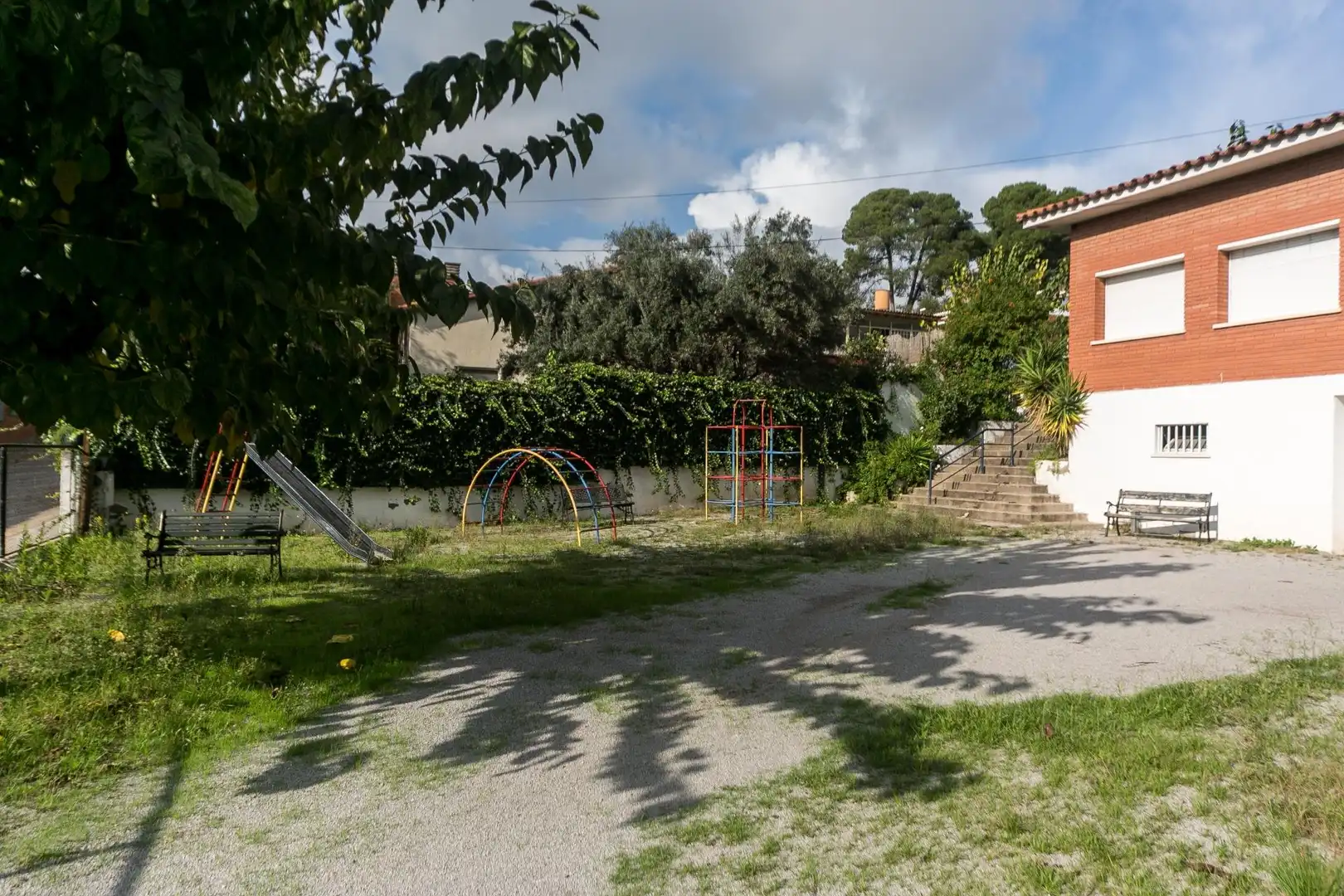 Jardí de Casa o xalet en venda en Cerdanyola del Vallès amb Calefacció, Jardí privat i Terrassa