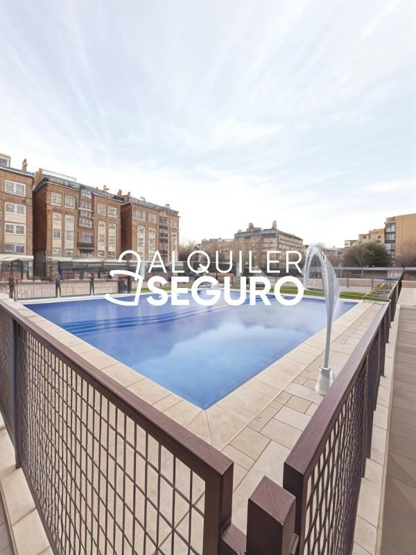 Swimming pool of Flat for rent in Torrejón de Ardoz  with Heating, Terrace and Storage room