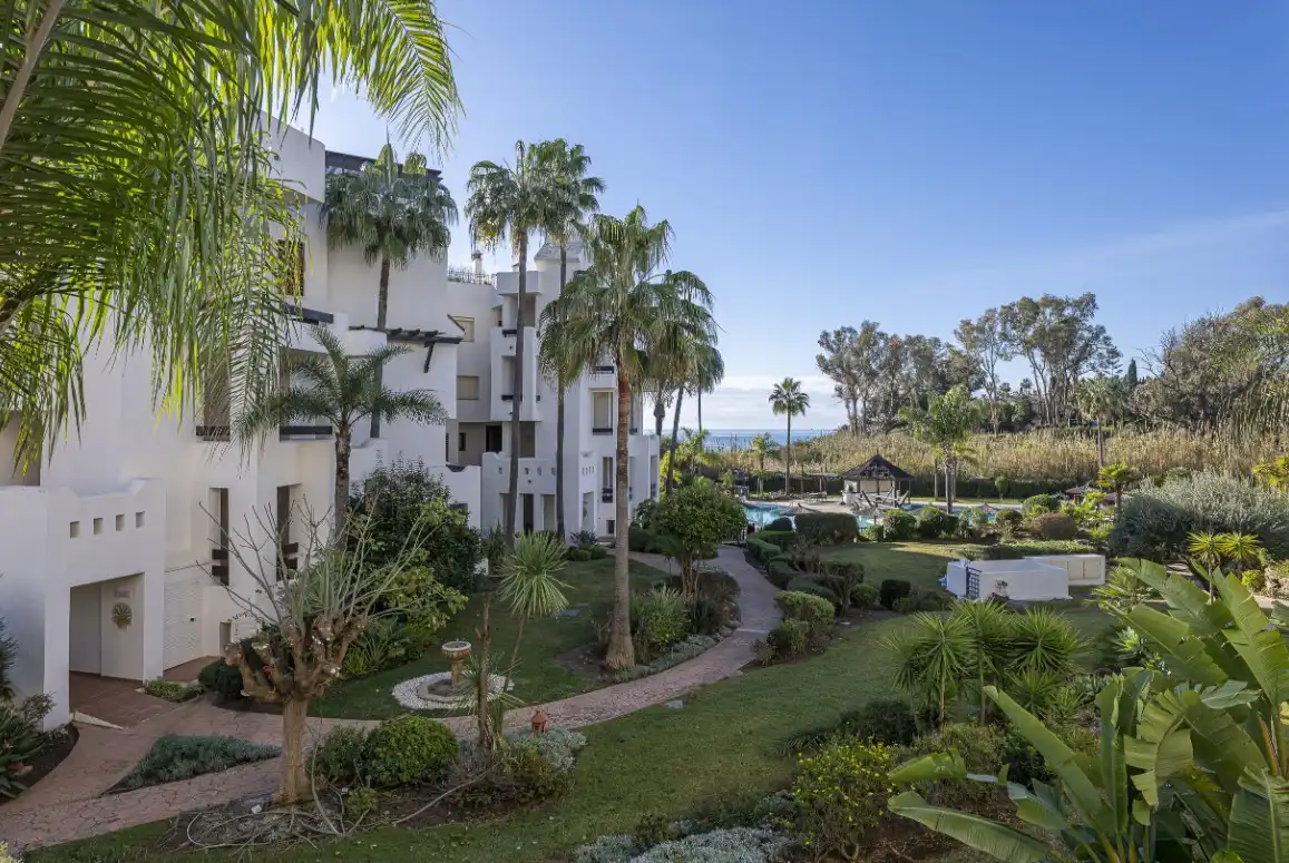 Garden of Flat for sale in Estepona  with Air Conditioner, Heating and Private garden