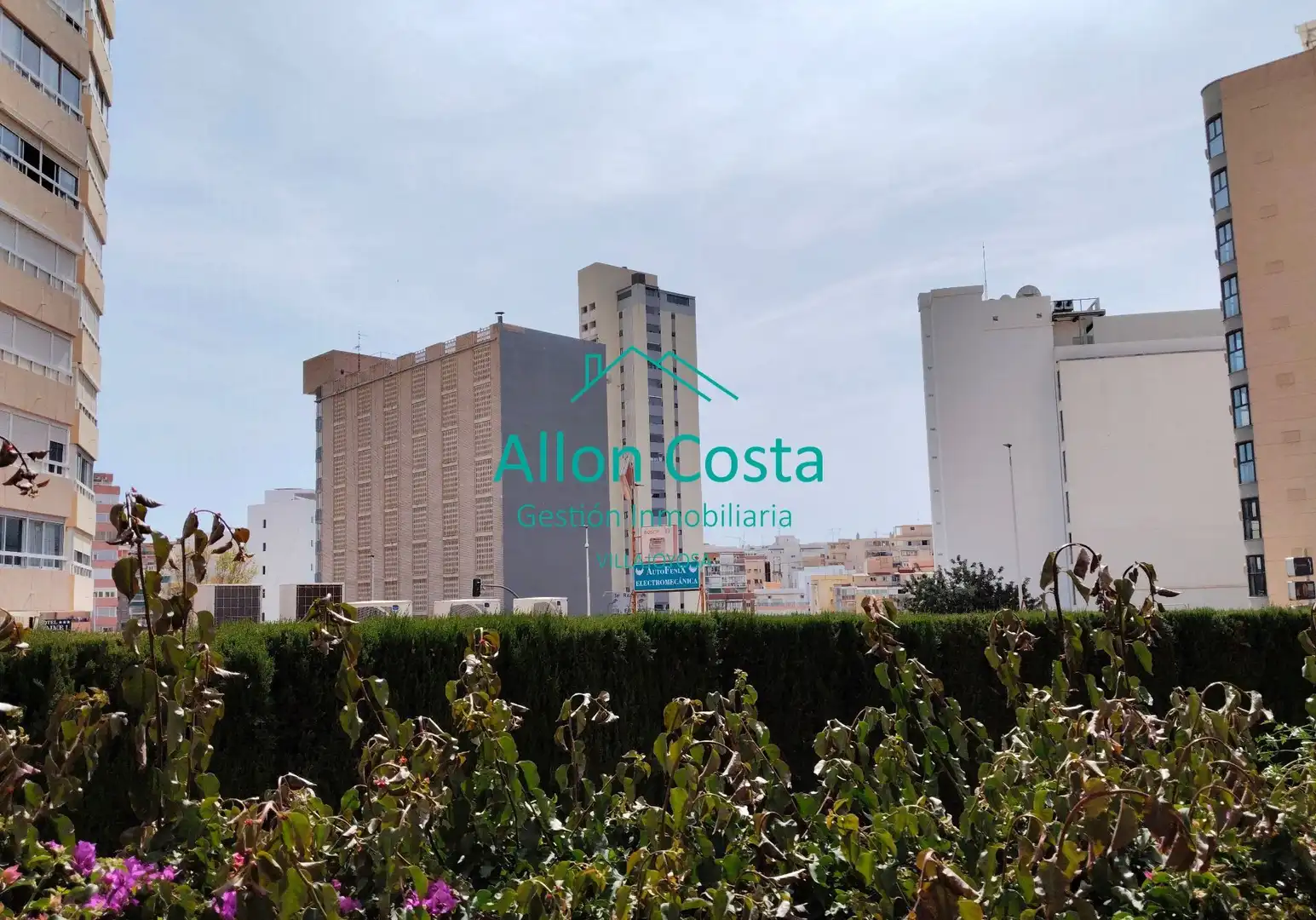 Vista exterior de Casa o chalet en venta en Benidorm con Aire acondicionado, Terraza y Trastero