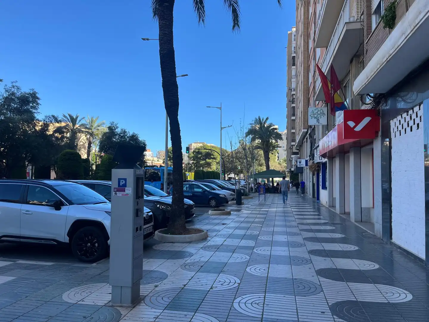 Vista exterior de Oficina de lloguer en Cartagena amb Aire condicionat, Calefacció i Balcó