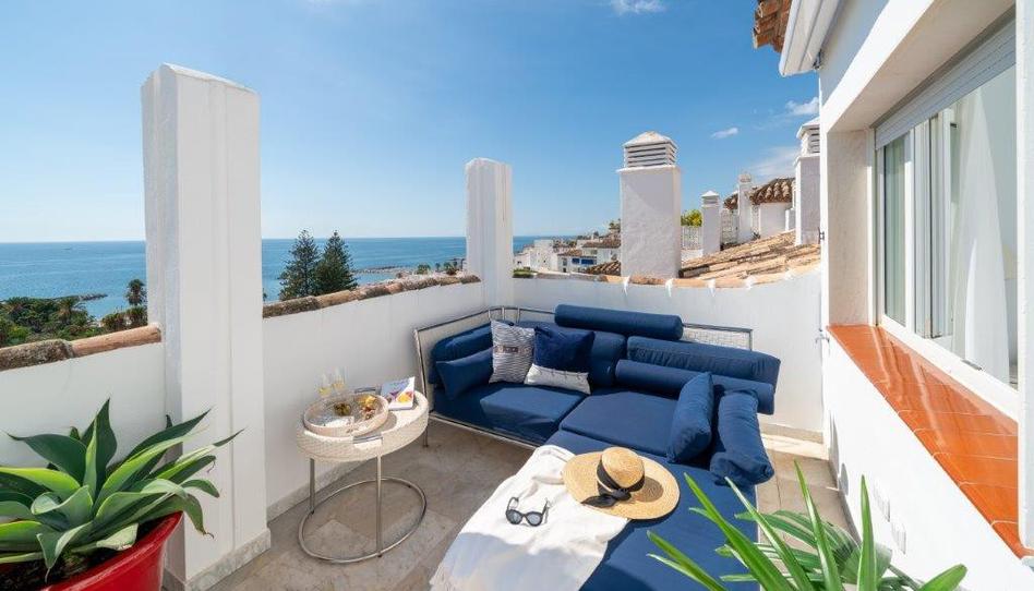 Foto 1 de Ático de alquiler en Puerto Banús, Málaga