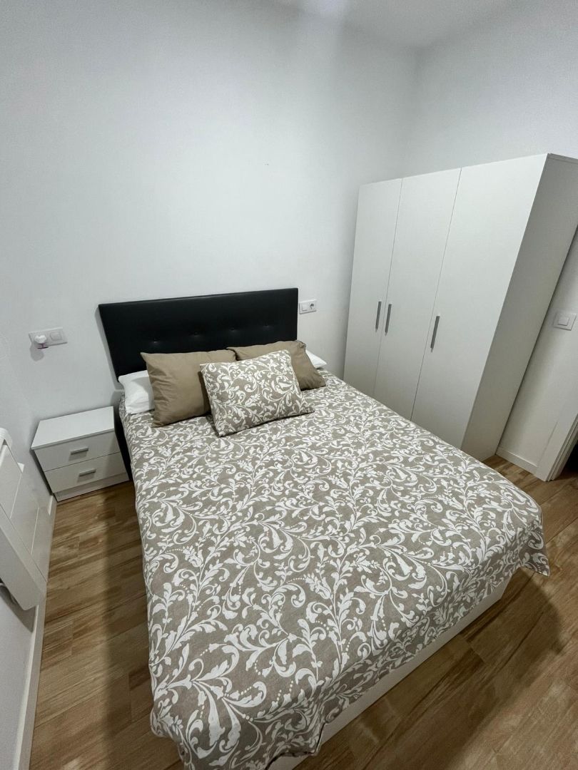 Piso de alquiler en Calle del Pico Javalón, San Diego