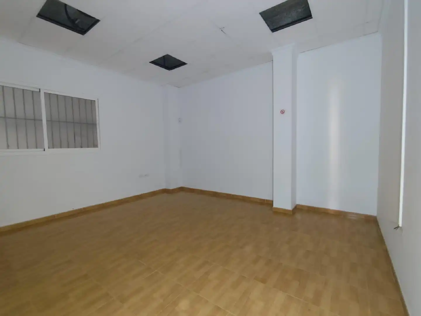 Commercial properties for sale in Bollullos Par del Condado