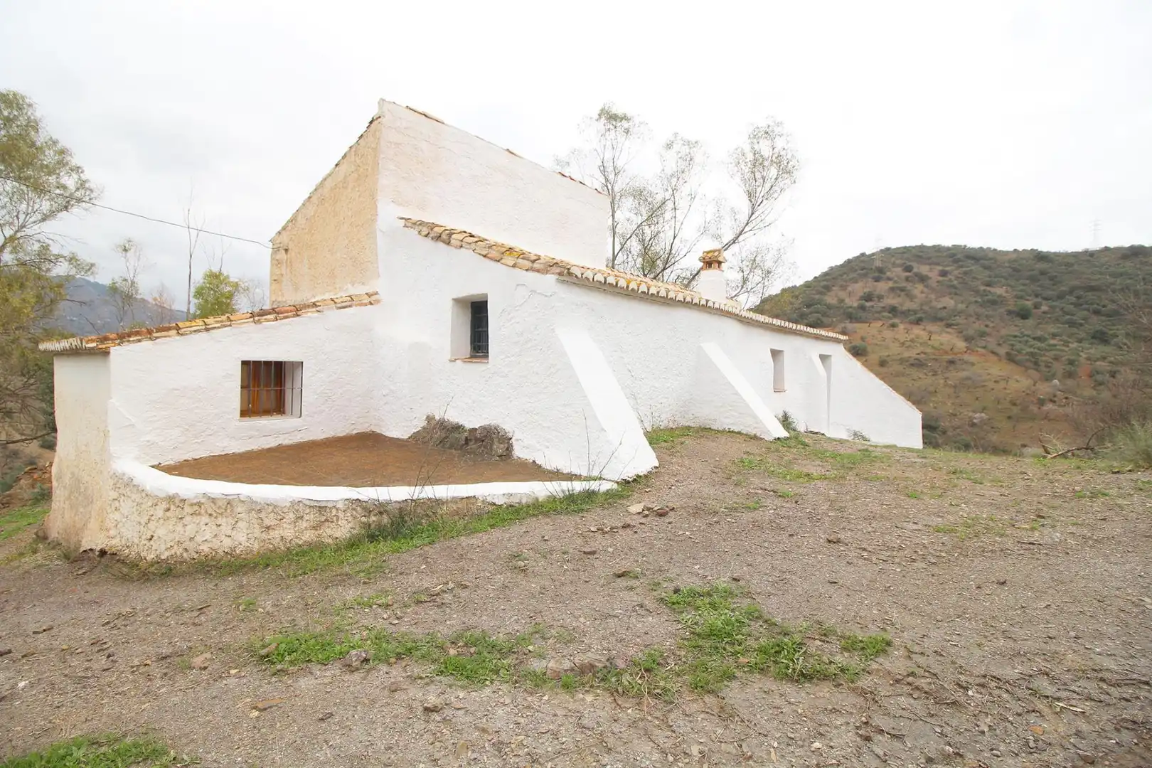 Vista exterior de Finca rústica en venda en Málaga amb Traster