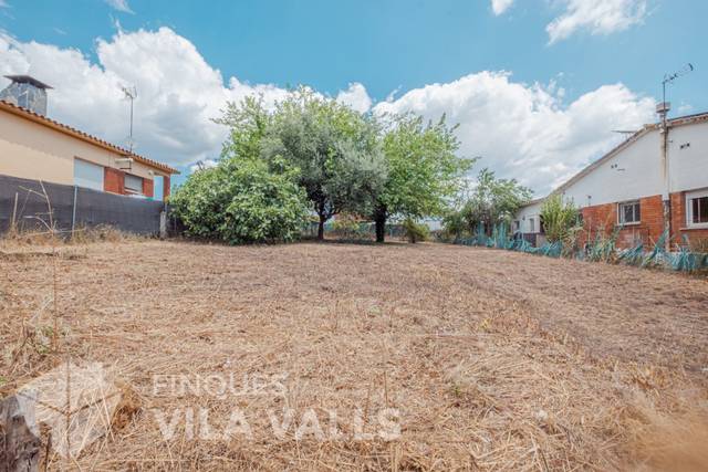 Terreno residencial en Venta en Calle guifre el pilos en Lliçà d'Amunt