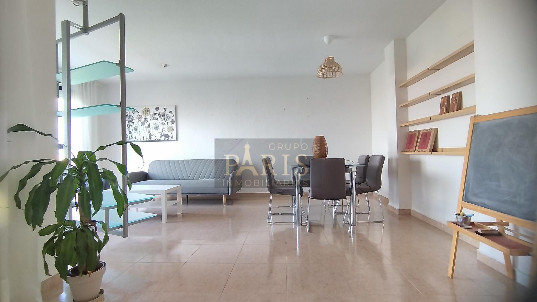 Sala d'estar de Pis de lloguer en Cartagena amb Terrassa