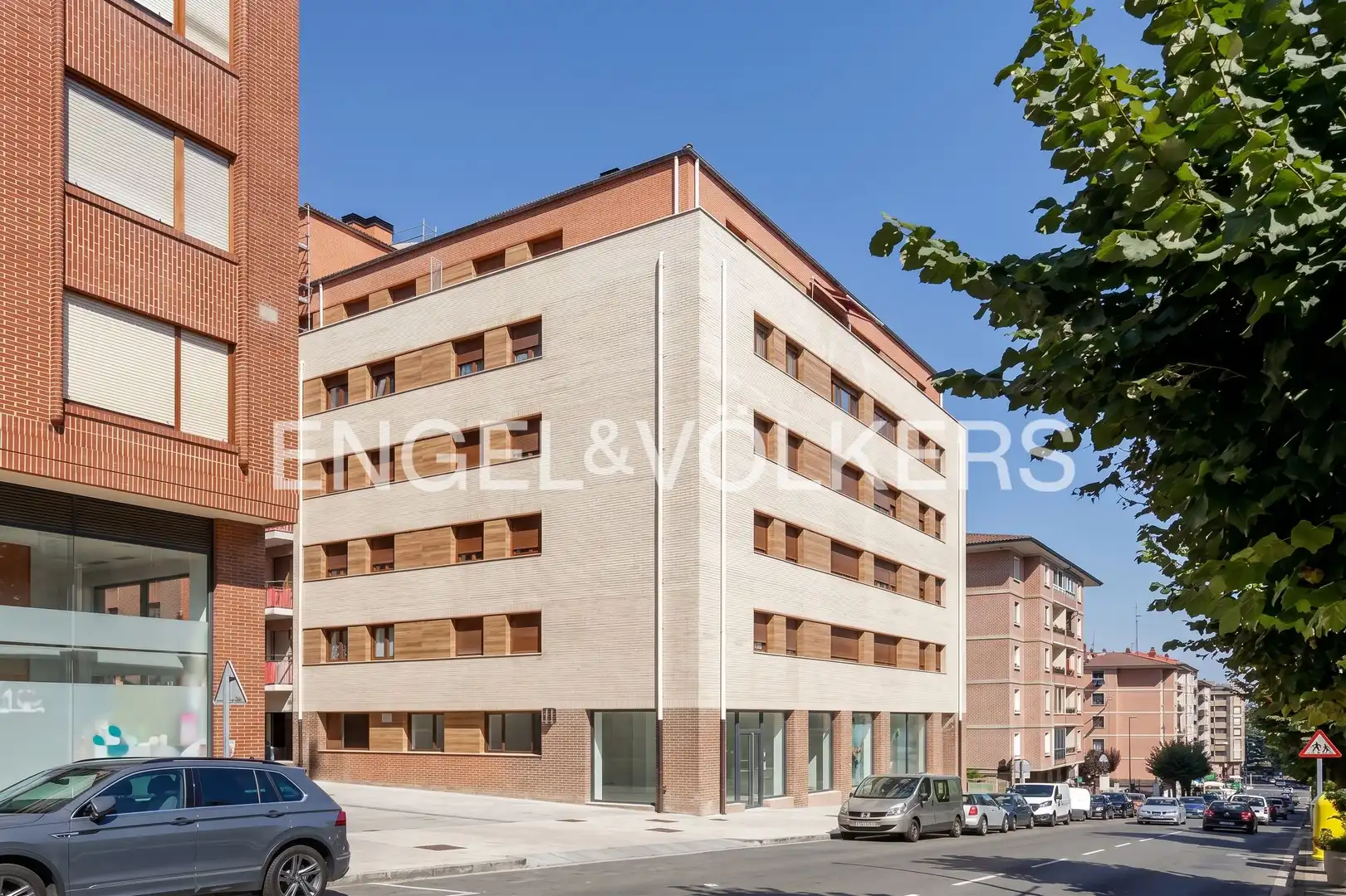 Flat with lift for sale in Kabiezes
