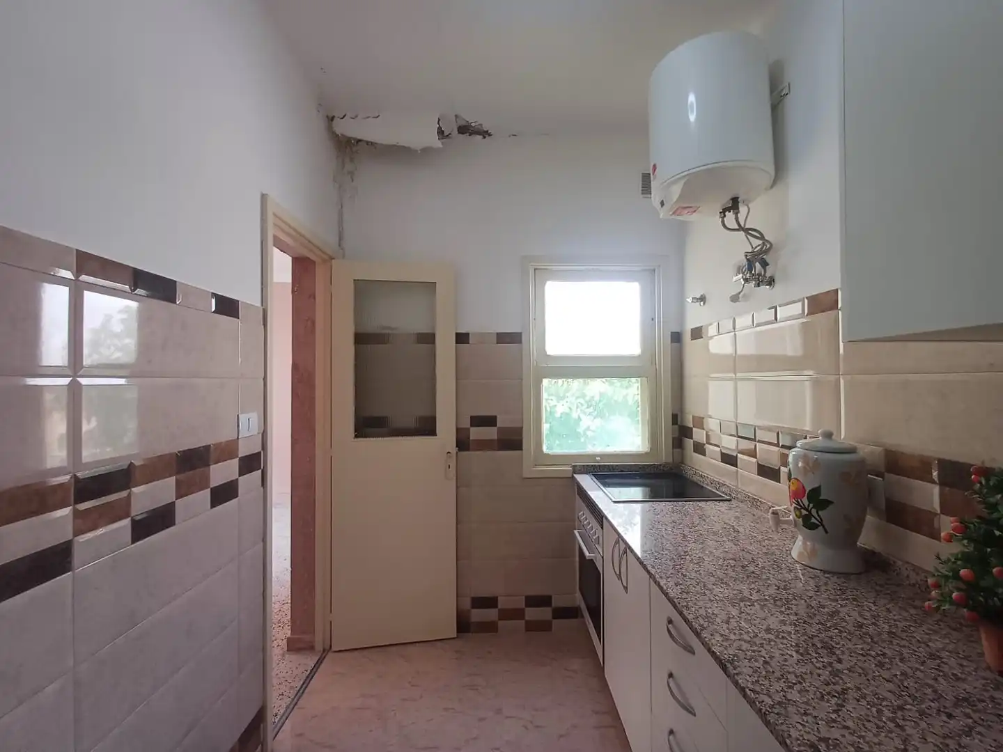 Cocina de Casa adosada en venta en Santa Brígida con Terraza y Alarma