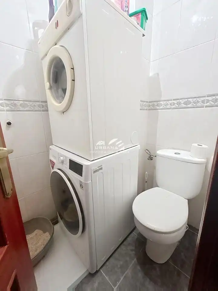 Badezimmer von Wohnung zum Verkauf in Lucena mit Abstellraum