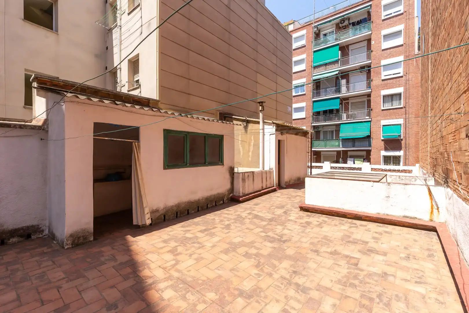 Casa adosada en venda a GARCILASO, La Sagrera