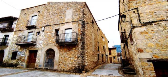 Casa-chalet en Venta en La Pobla de Benifassà