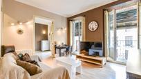 Sala d'estar de Pis de lloguer en  Madrid Capital amb Calefacció, Parquet i Forn