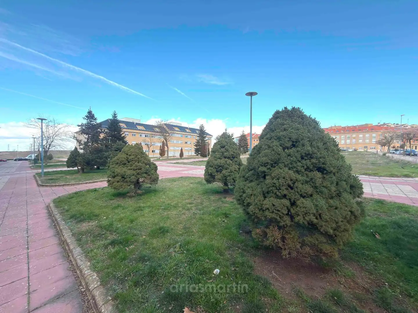 Piso en venta en Luis Sala Balust, 3, Pizarrales