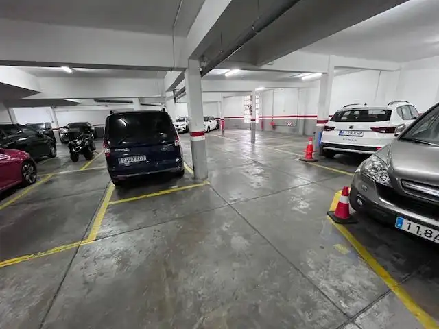 Parcheggio in vendita a De Fabra I Puig, imagen 3
