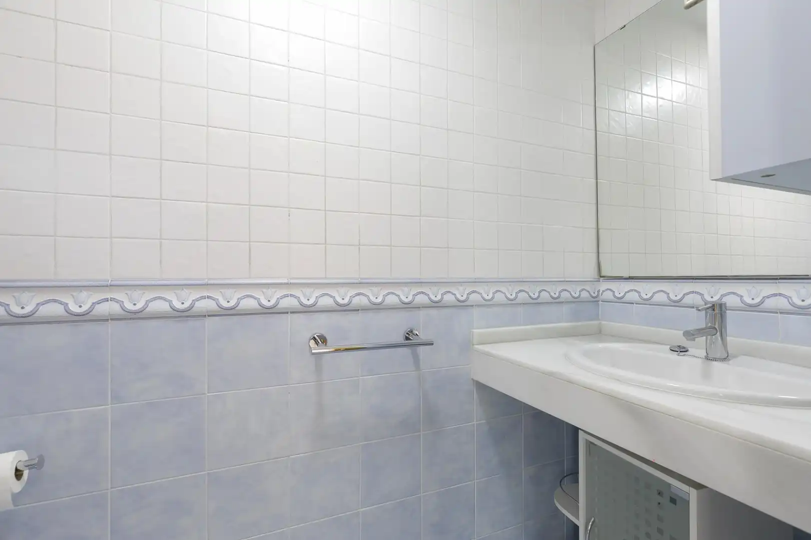 Baño de Casa o chalet en venta en La Zubia con Calefacción, Jardín privado y Terraza