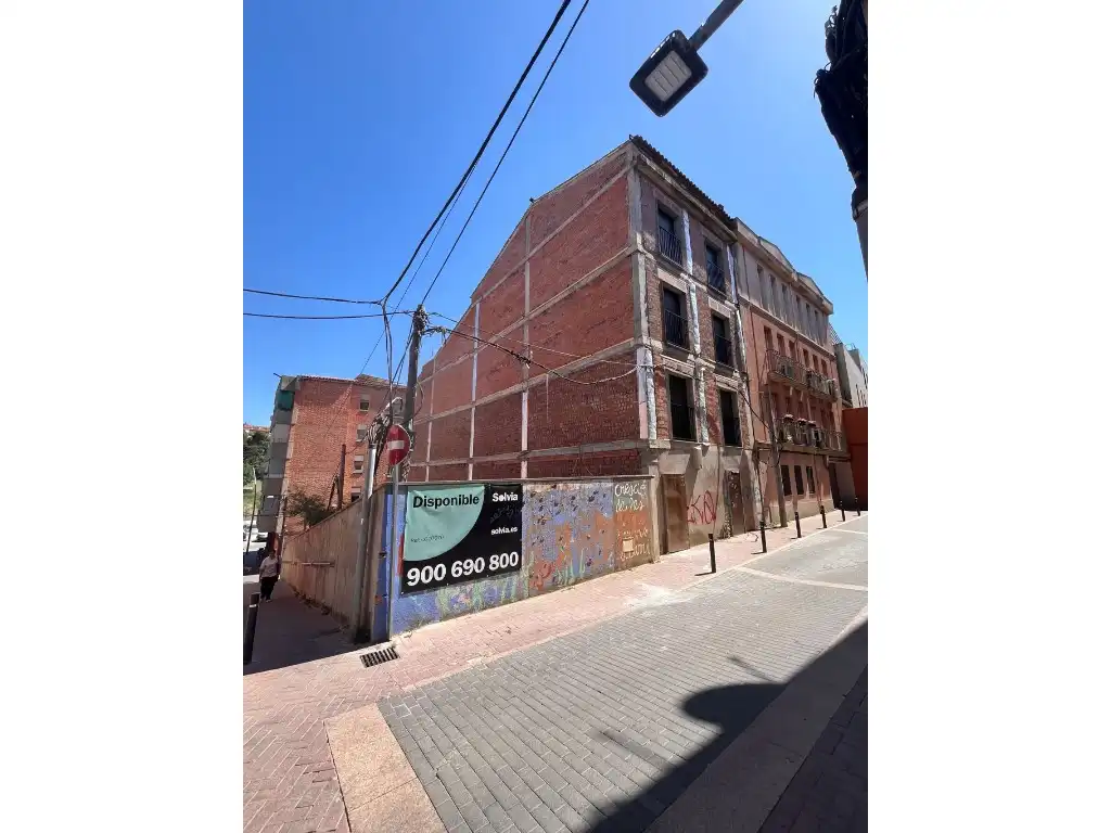 Terreny residencial en venda a Passatge Juvells, imagen 4