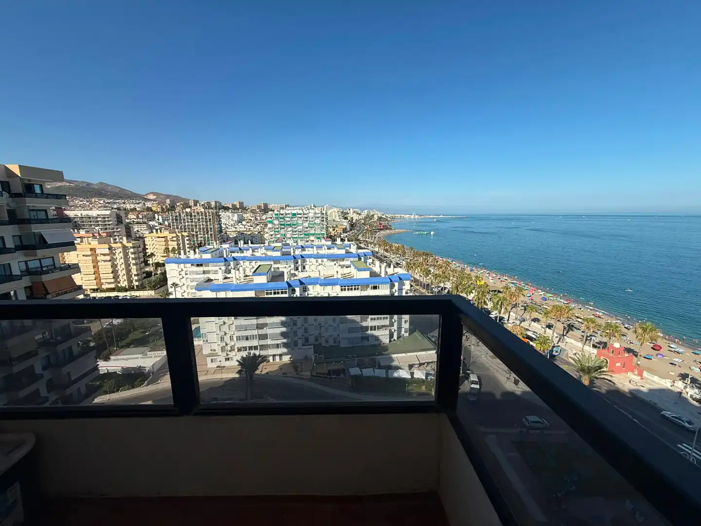 Vista exterior de Piso en venta en Torrequebrada