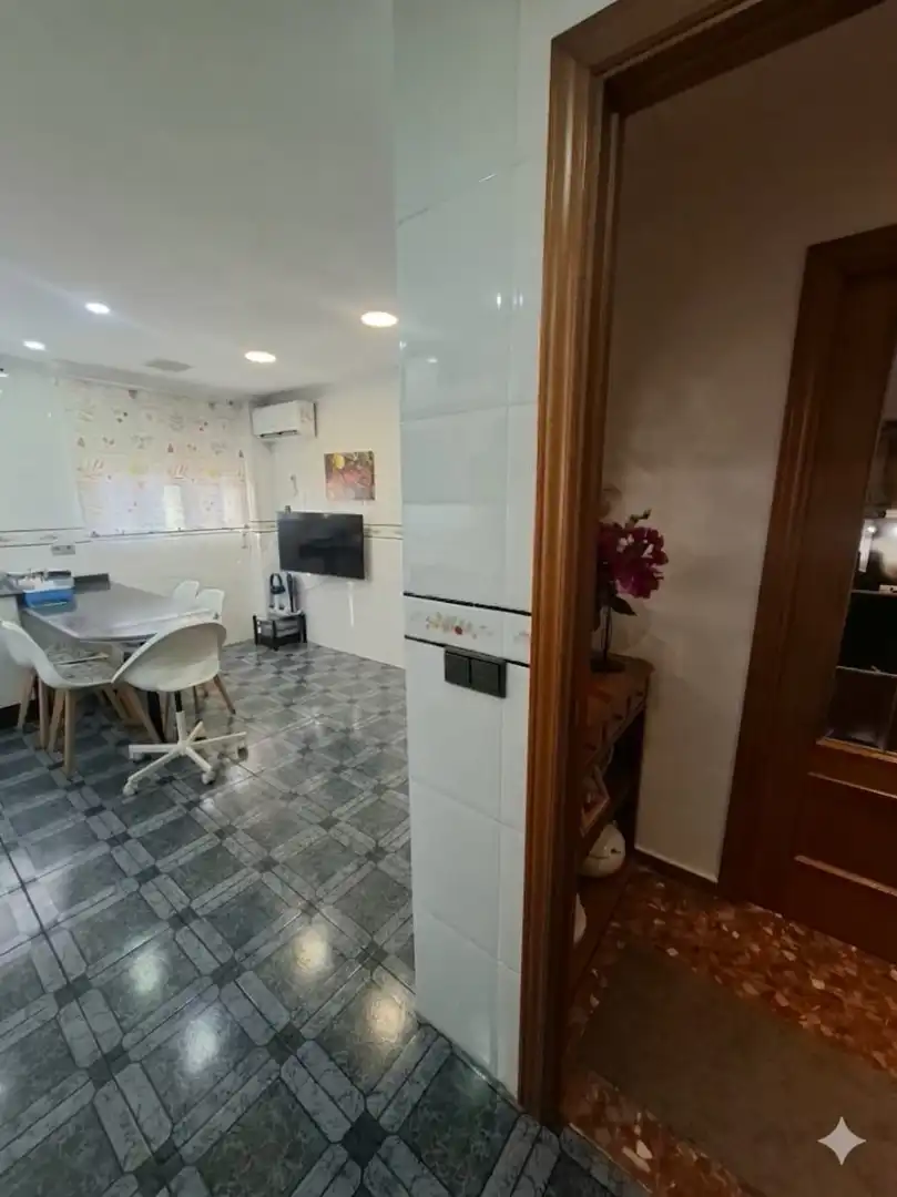 Cuina de Dúplex en venda en Valencia amb Aire condicionat, Moblat i Forn