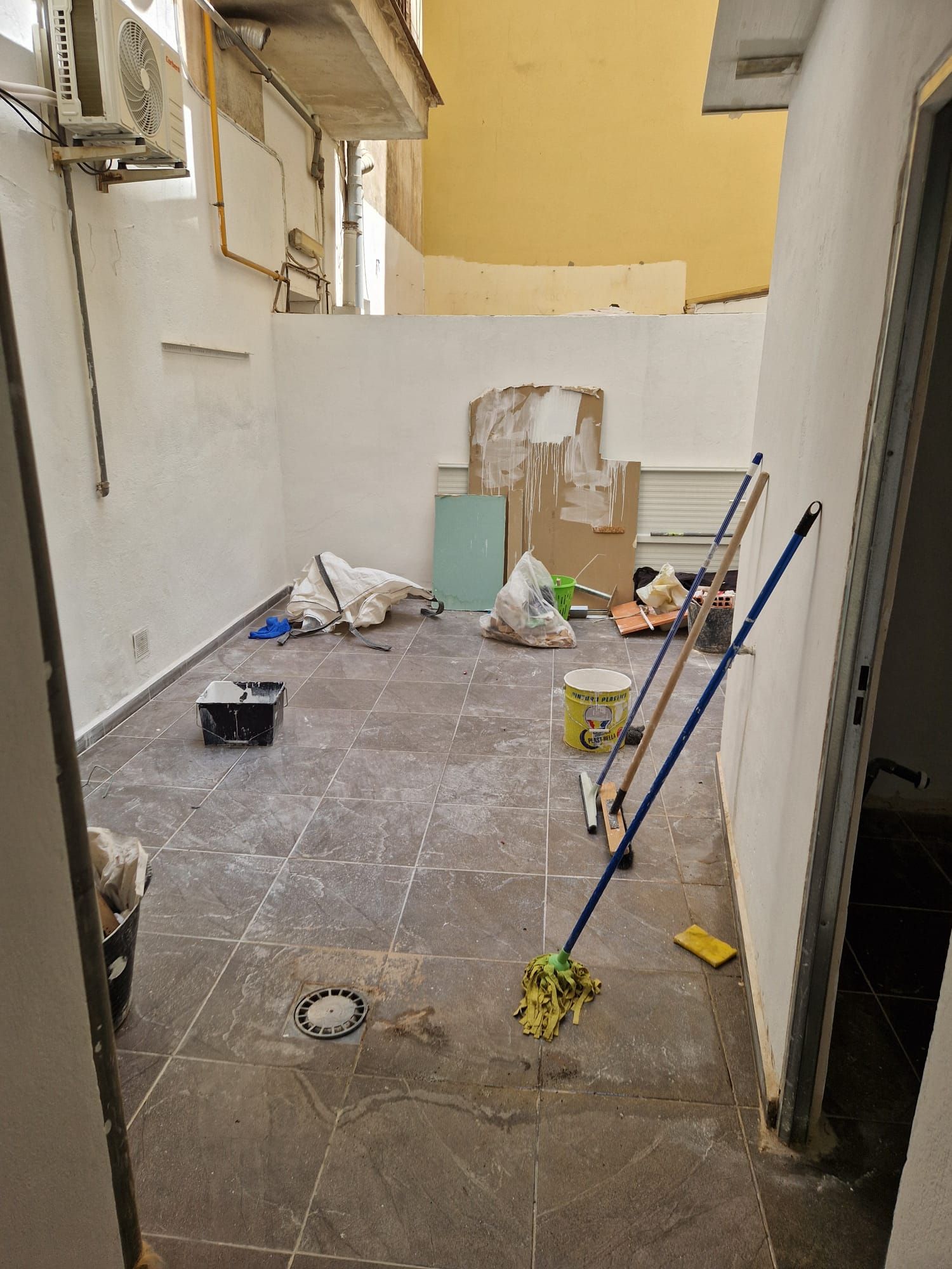 Flat to rent in  Valencia Capital  with Terrace and Storage room