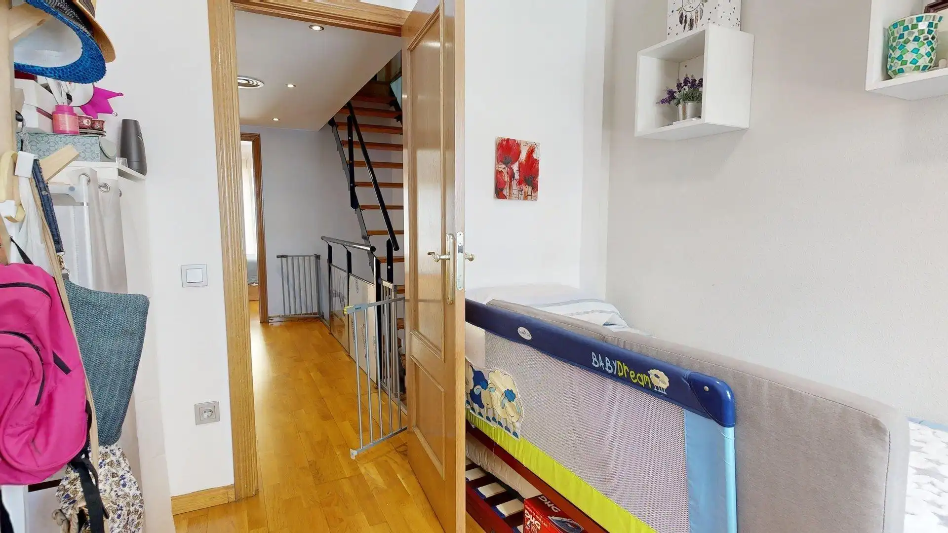 Casa adosada en venta en Zaragoza con Calefacción, Jardín privado y Terraza