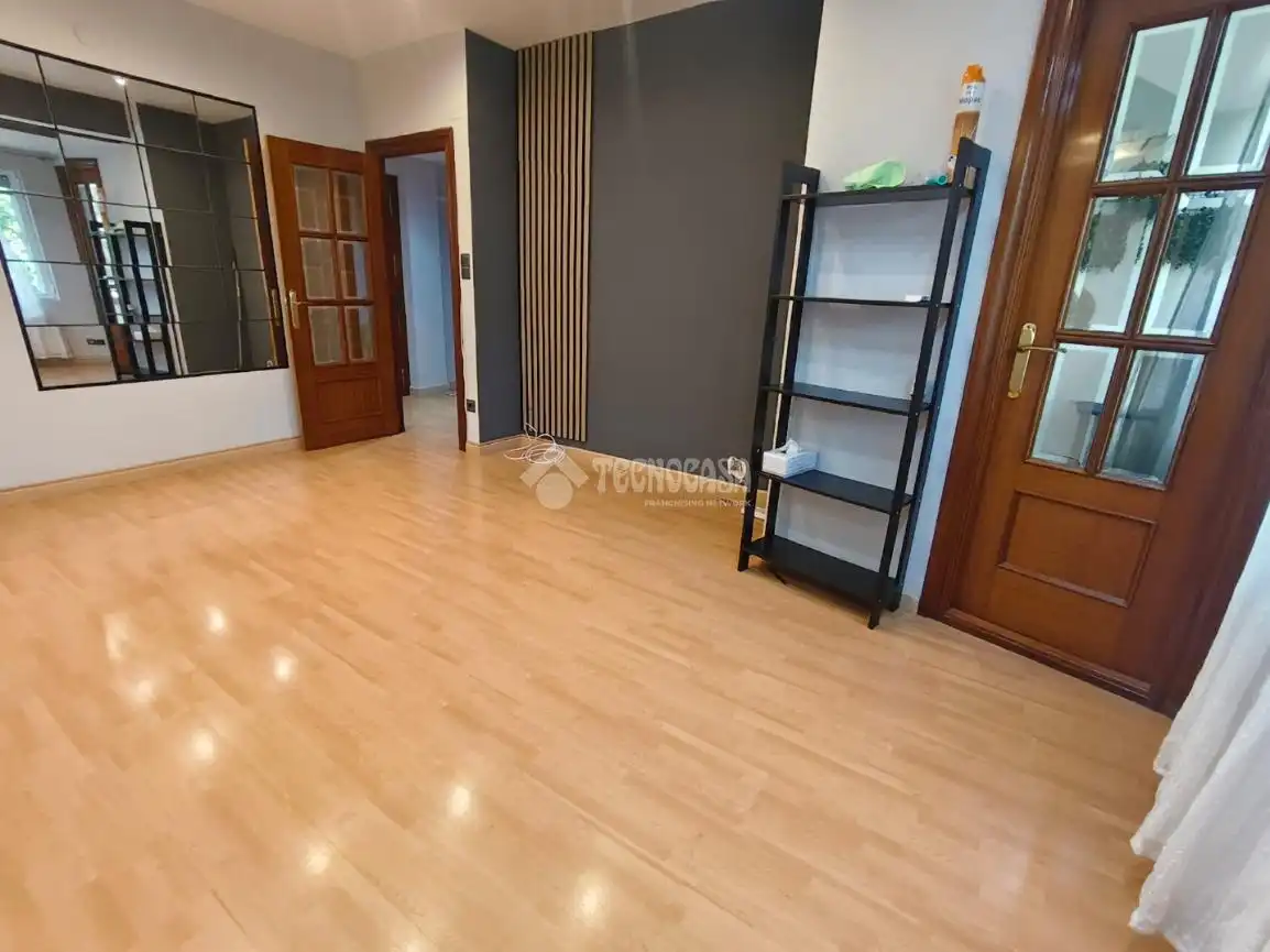 Flat for sale in Zaragoza