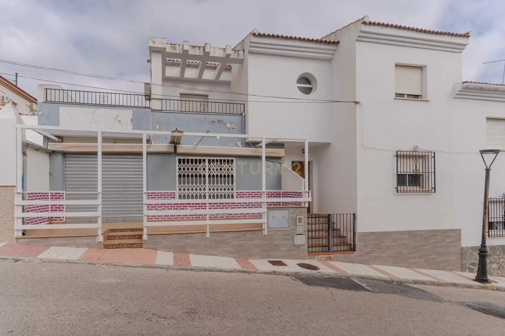 Vista exterior de Casa adosada en venta en Íllora